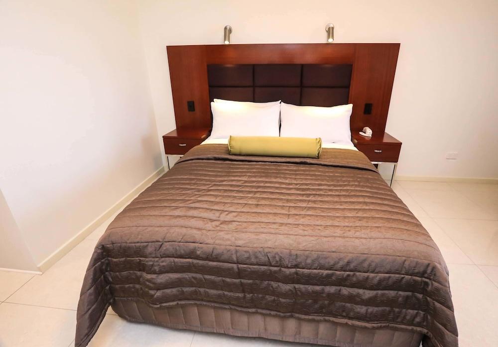 Best Western Casula Motor Inn Extérieur photo