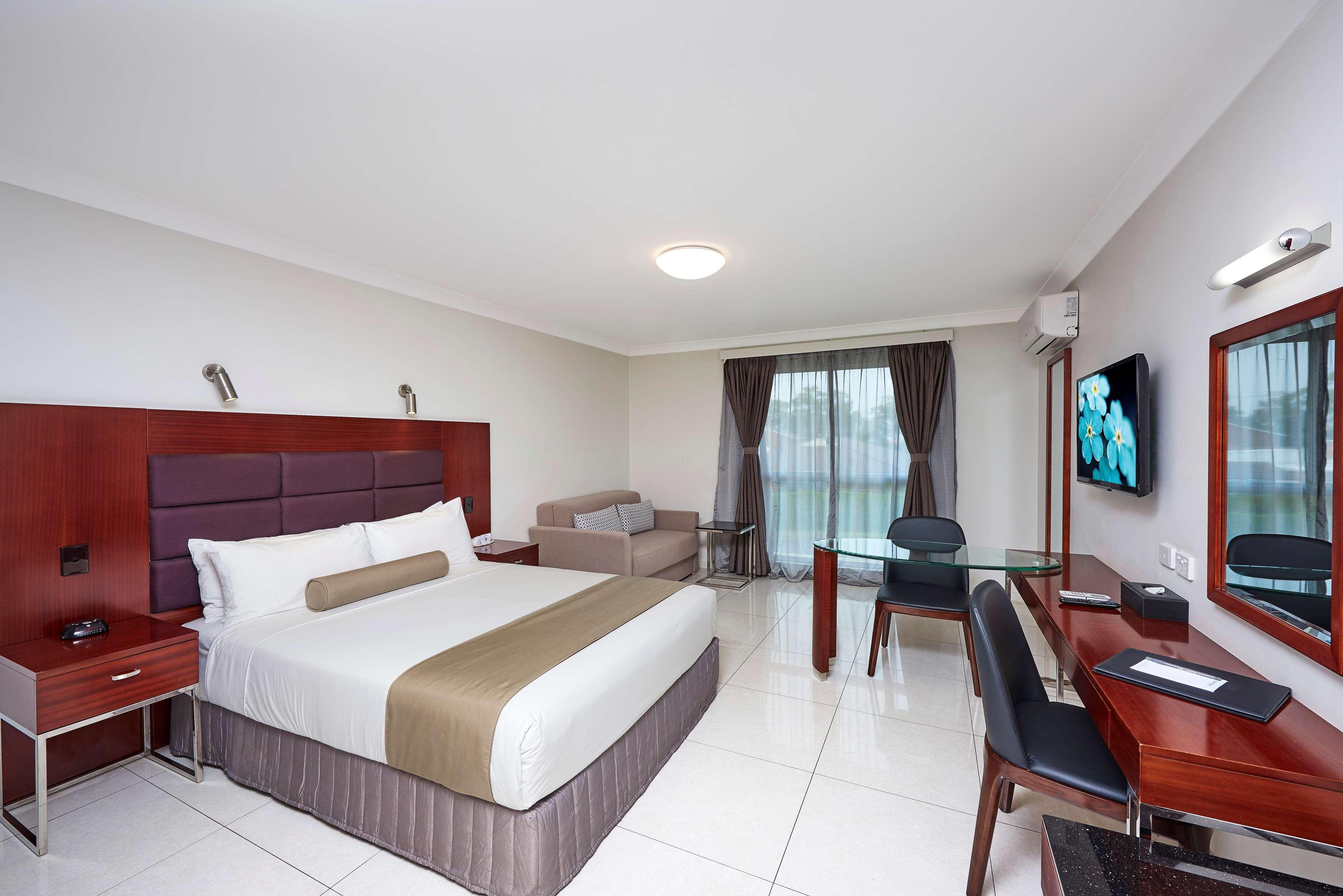 Best Western Casula Motor Inn Extérieur photo