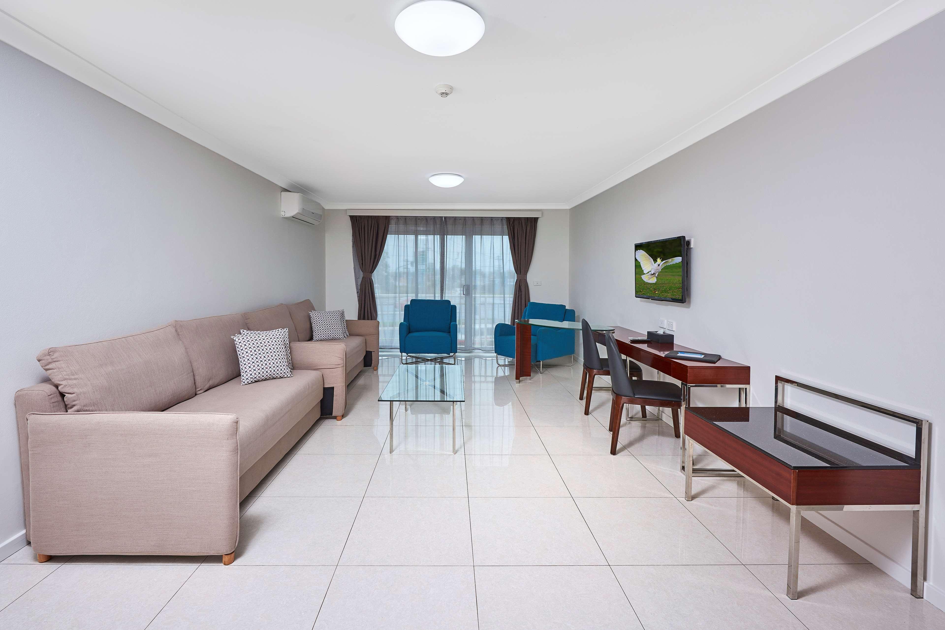 Best Western Casula Motor Inn Extérieur photo