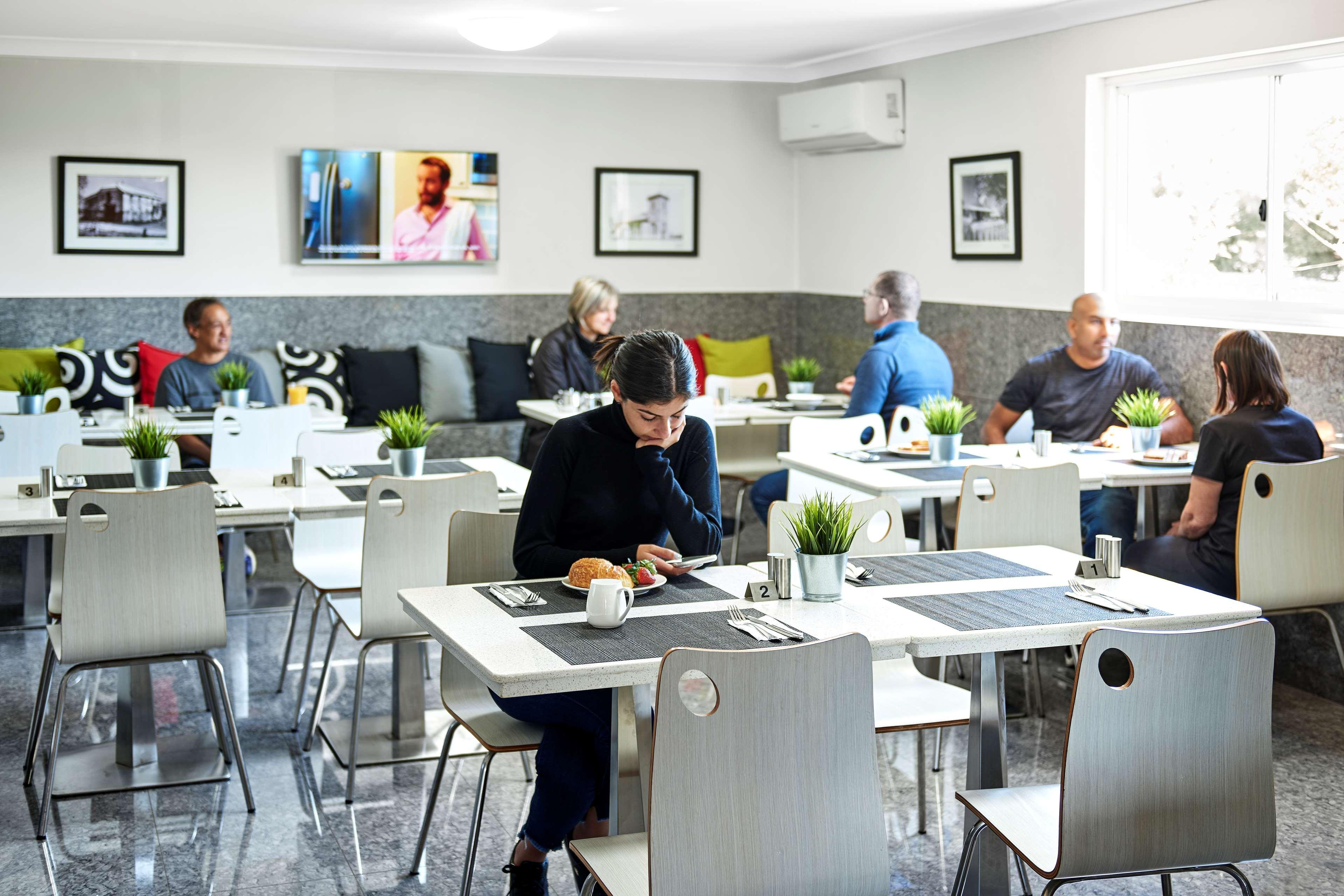 Best Western Casula Motor Inn Extérieur photo