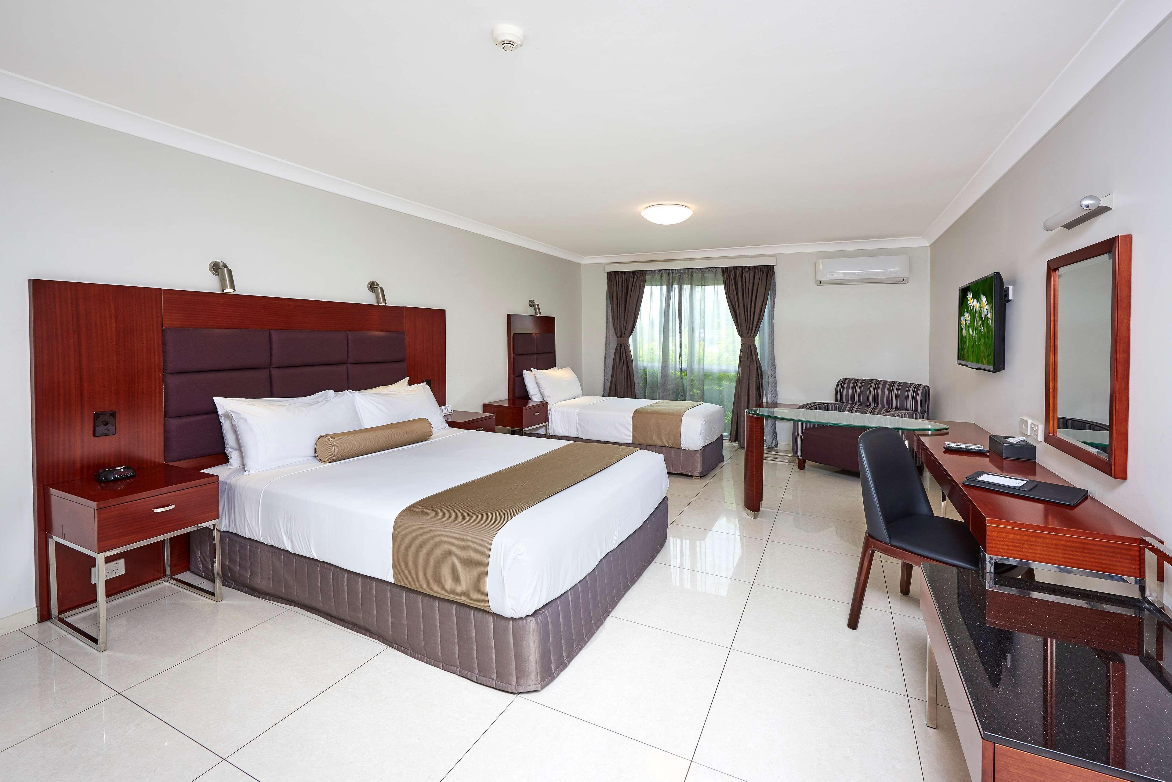Best Western Casula Motor Inn Extérieur photo