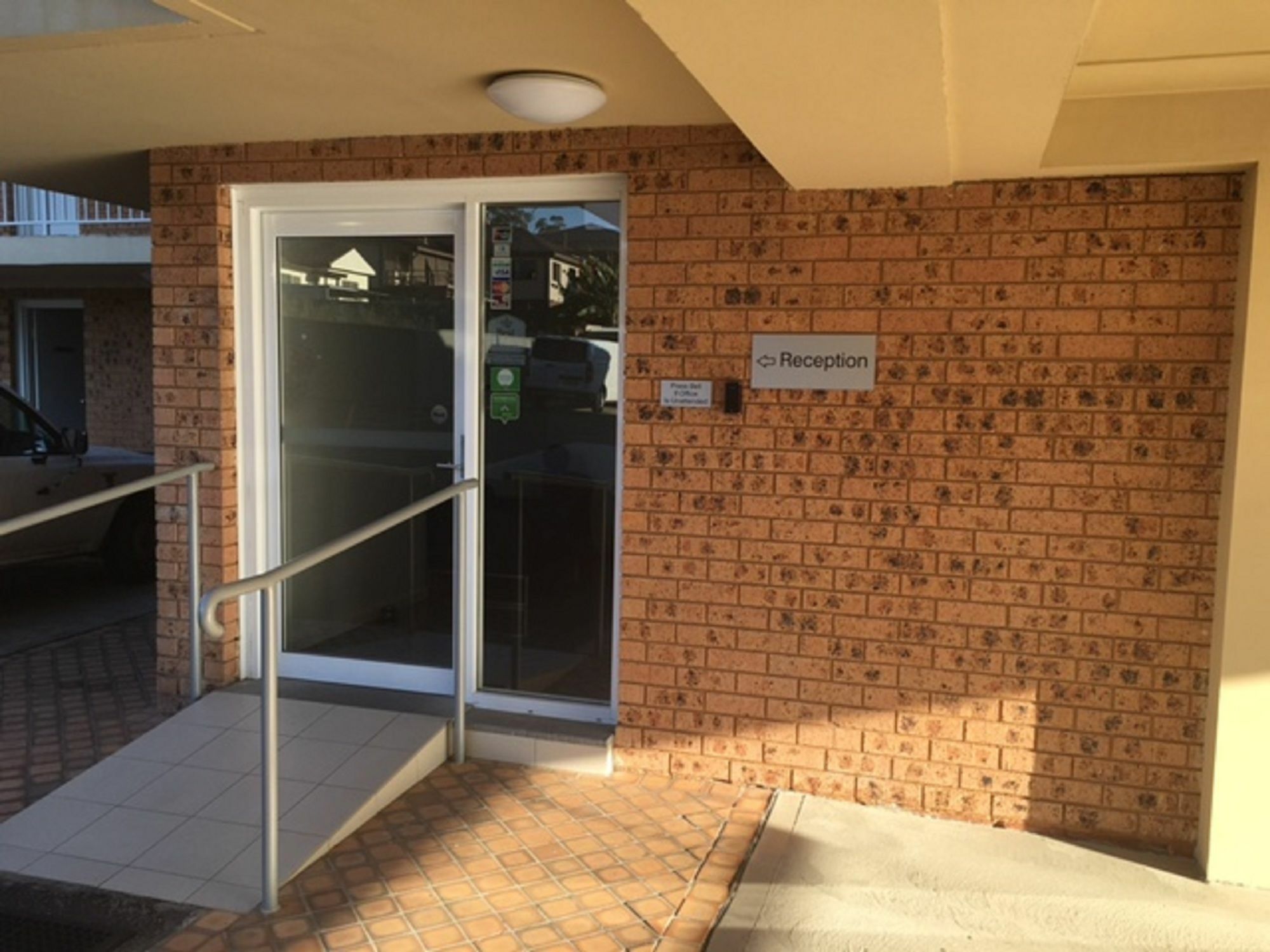 Best Western Casula Motor Inn Extérieur photo