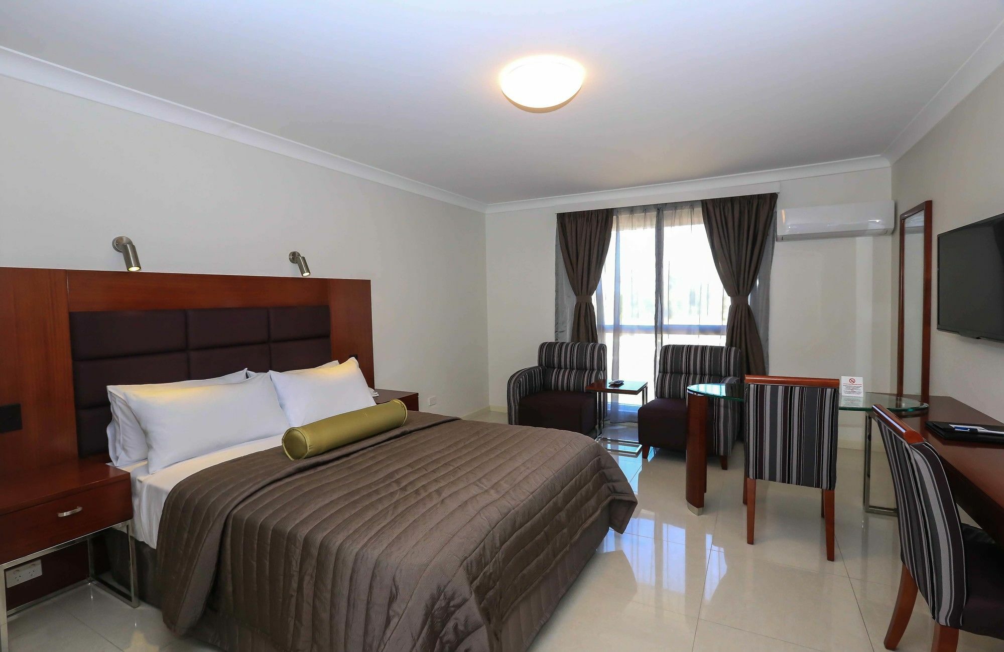 Best Western Casula Motor Inn Extérieur photo