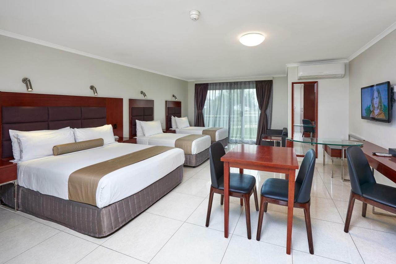 Best Western Casula Motor Inn Extérieur photo
